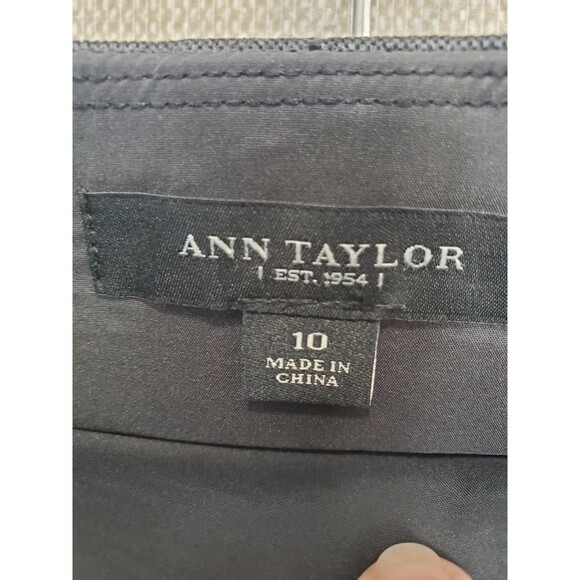 Ann Taylor Gray Wool Blend Side-Zip Elastic Waist Pencil Skirt Size 10 - Picture 3 of 4